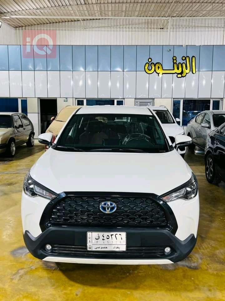 تۆیۆتا کۆرۆلا کرۆس